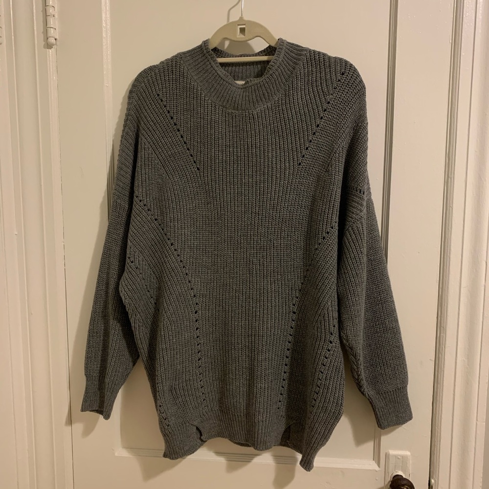 VINE & LOVE Tunic Sweater